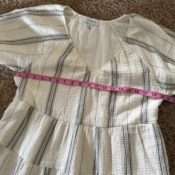 Evereve Alexia Tiered Cotton Mini Dress
size Large - Picture 9 of 12